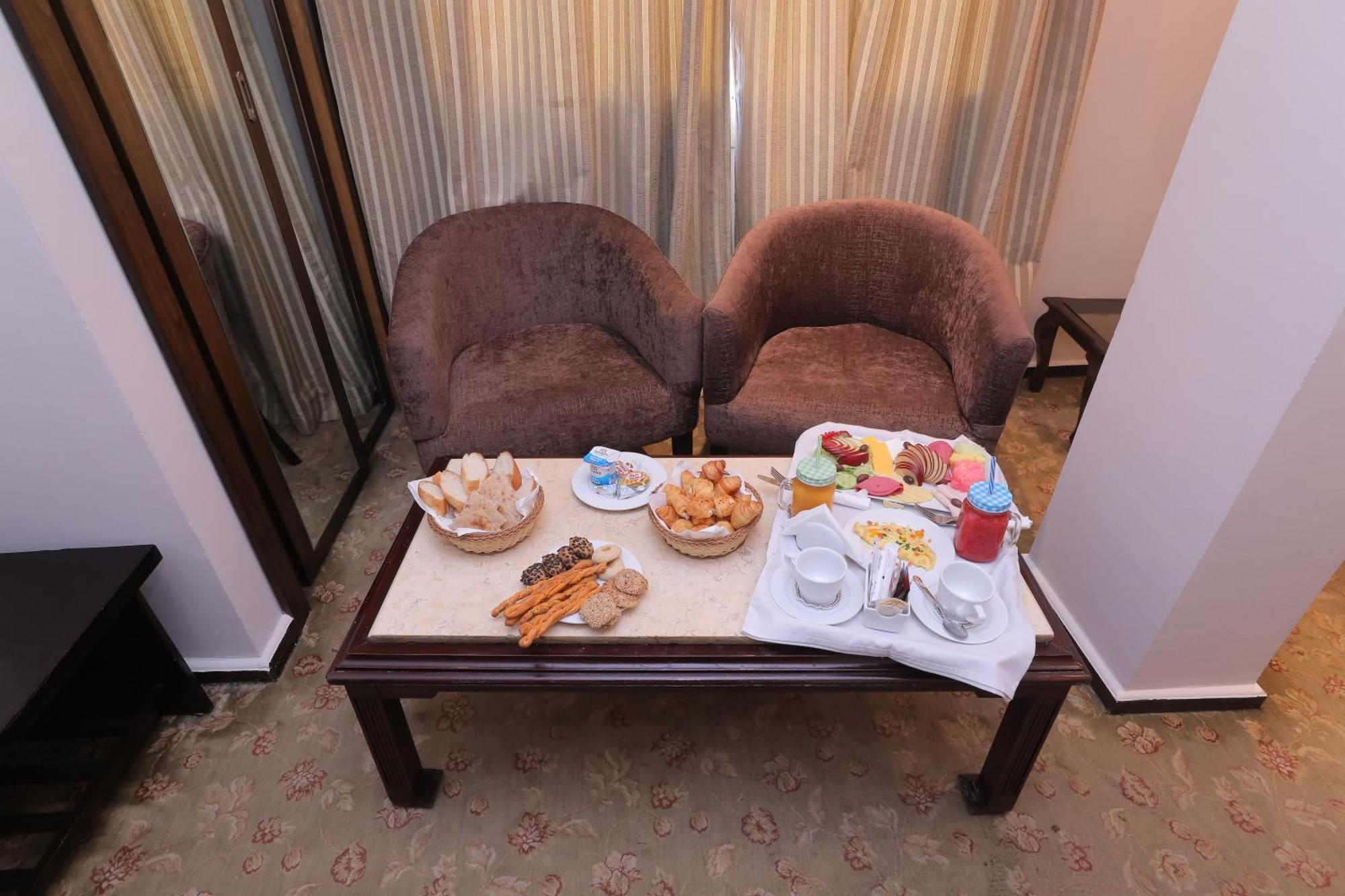 فندق Aura Cairo Giza