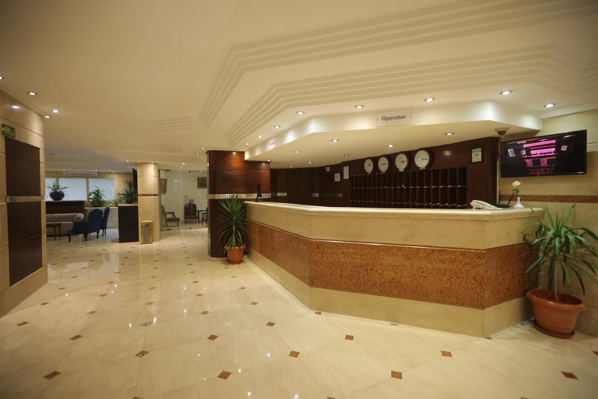 Aura Cairo 3* Giza