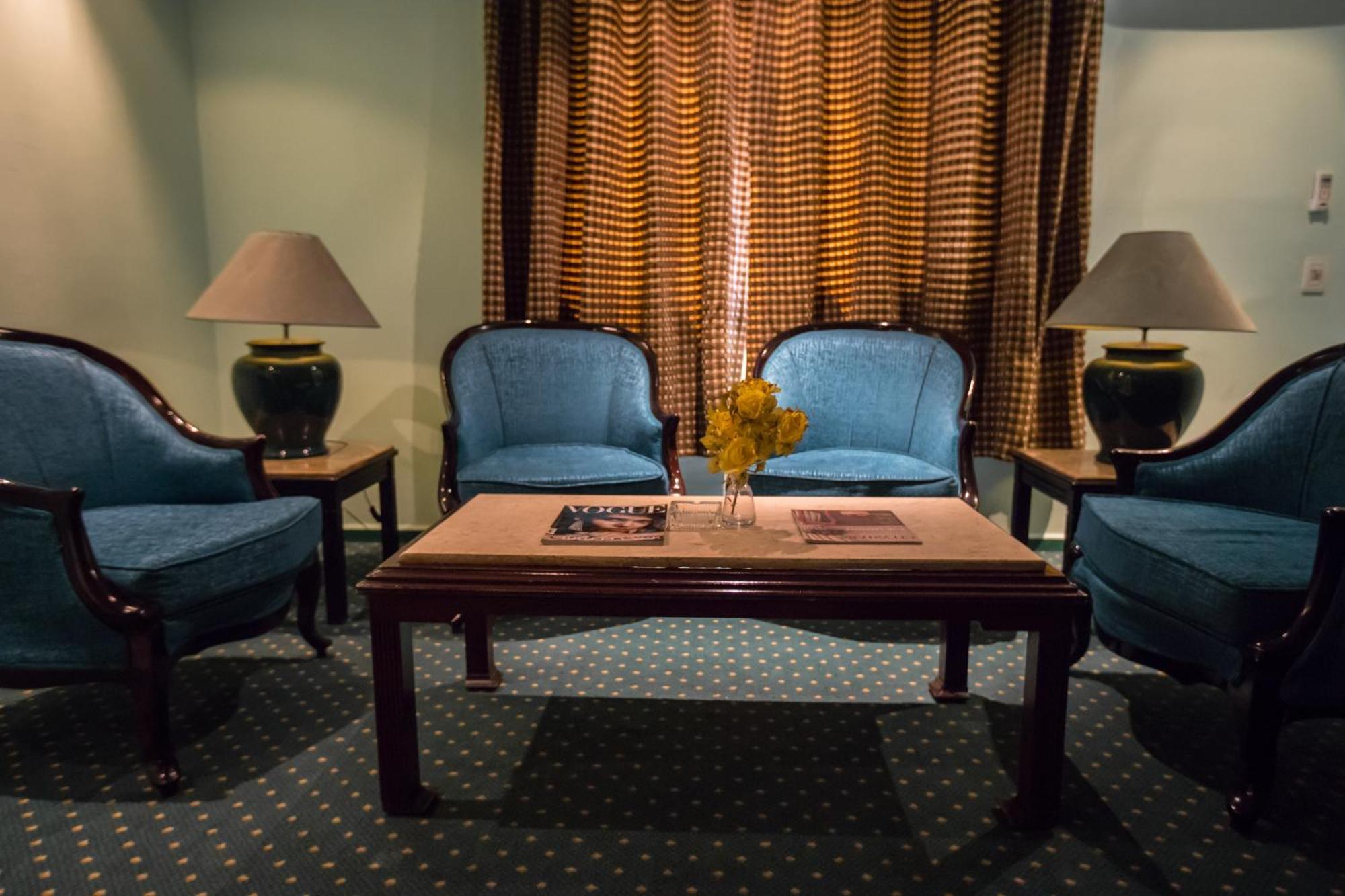 Aura Cairo Giza