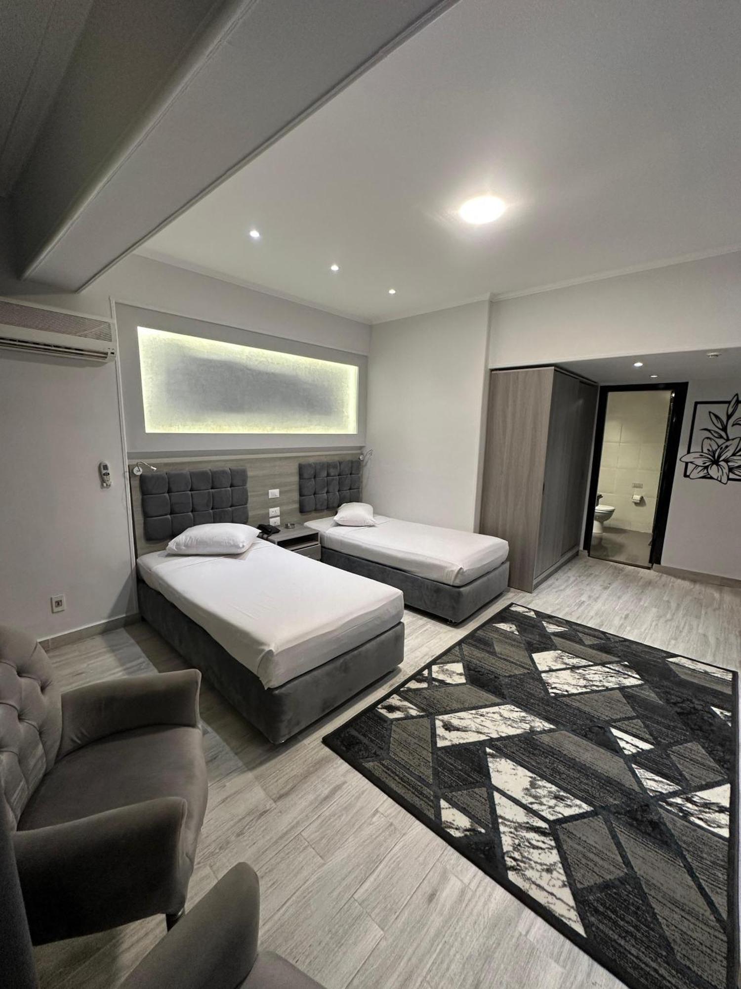 Aura Cairo Giza