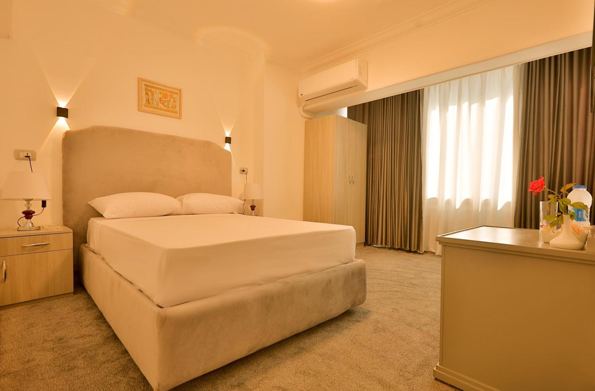 Aura Cairo Hotel 3*